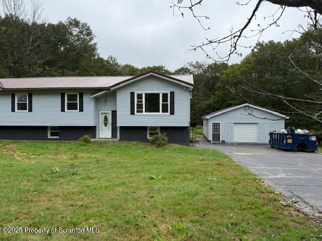 53 Elkview Drive, Unit 985 Forest City, PA 18421 - Photo 3 of 38 a house view with a garden space