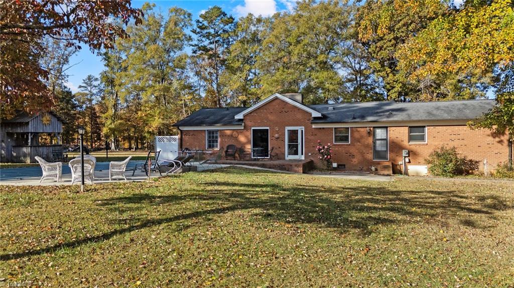 1723 Shiptontown Road Lexington, NC 27292 - Photo 12 of 49 Gallery Image 12