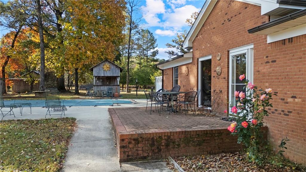 1723 Shiptontown Road Lexington, NC 27292 - Photo 14 of 49 Gallery Image 14