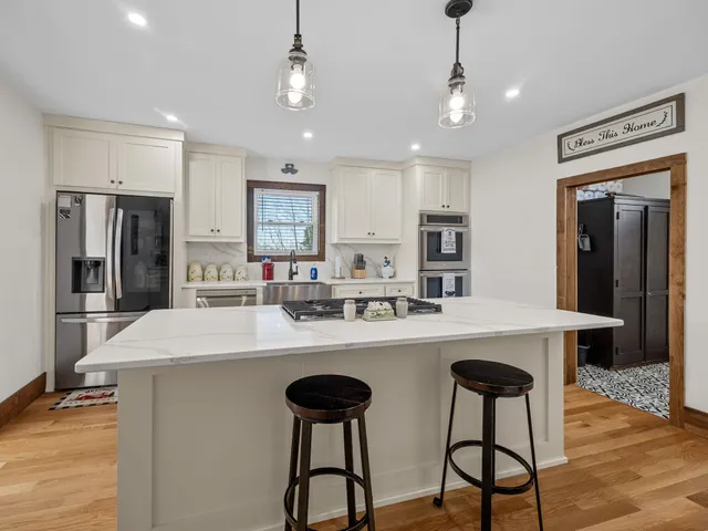 $580,000 | 451 Carriage Gate Drive, Wellford, SC 29385