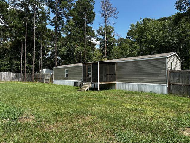 1106 Pontiac Drive Manning, SC 29102 - Photo 10 of 36 1106 Pontiac Drive - 10
