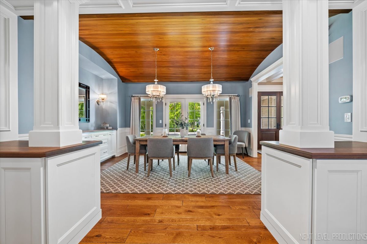 7S361 Arbor Drive Naperville, IL 60540 - Photo 7 of 61