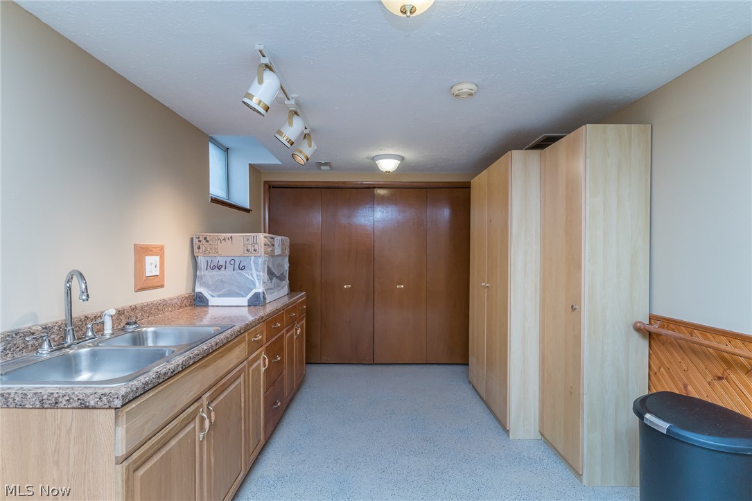 6462 State Road, Unit O21 Parma, OH 44134 - Photo 28 of 35