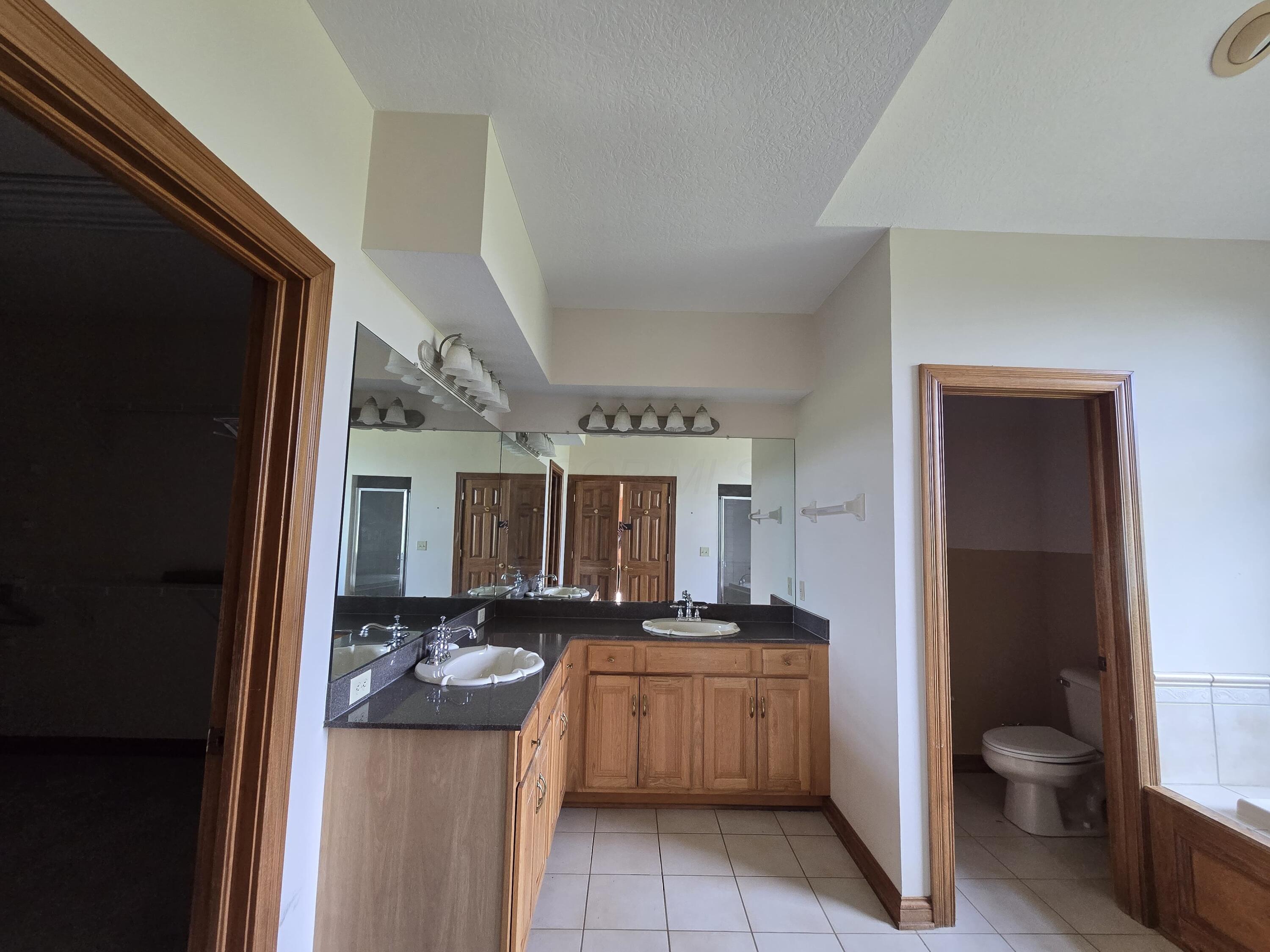 3034 Russell Road Ostrander, OH 43061 - Photo 22 of 23 Main Bathroom Upper Level