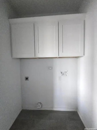 $368,900 | 123 Ranchero, Natalia, TX 78059