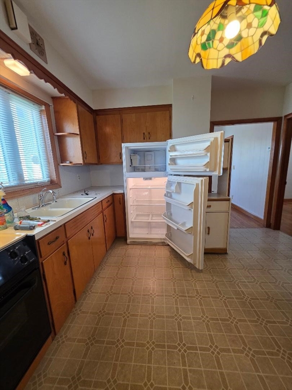 551 Anthony Street, Unit 12 Fall River, MA 02721 - Photo 31 of 34