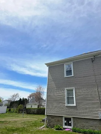 $2,800 | 551 Anthony Street, Unit 12, Fall River, MA 02721