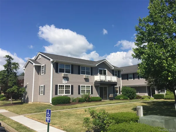 $298,000 | 100 Hillside Drive, Unit E16, Middletown, NY 10941