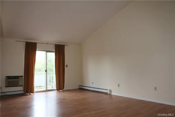 $298,000 | 100 Hillside Drive, Unit E16, Middletown, NY 10941