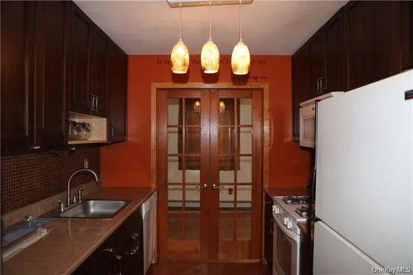 $298,000 | 100 Hillside Drive, Unit E16, Middletown, NY 10941