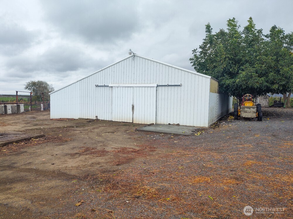 12749 Dodson Road South Royal City, WA 99357 - Photo 23 of 28