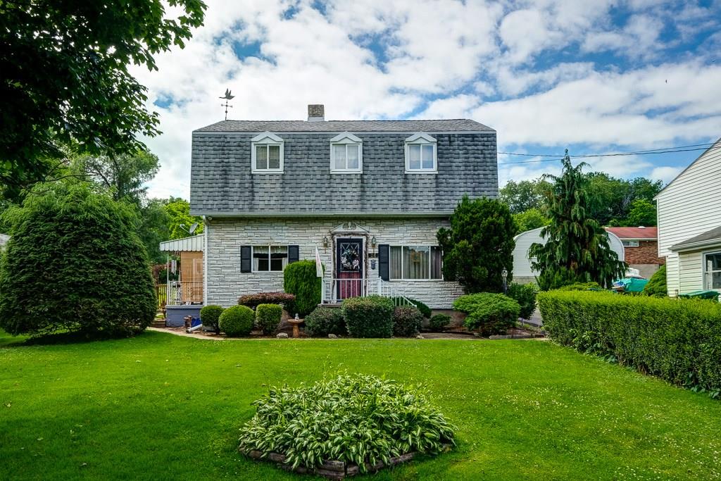 24 Simpson Street Lawrence, PA 15055 - Photo 1 of 24 Gallery Image 1