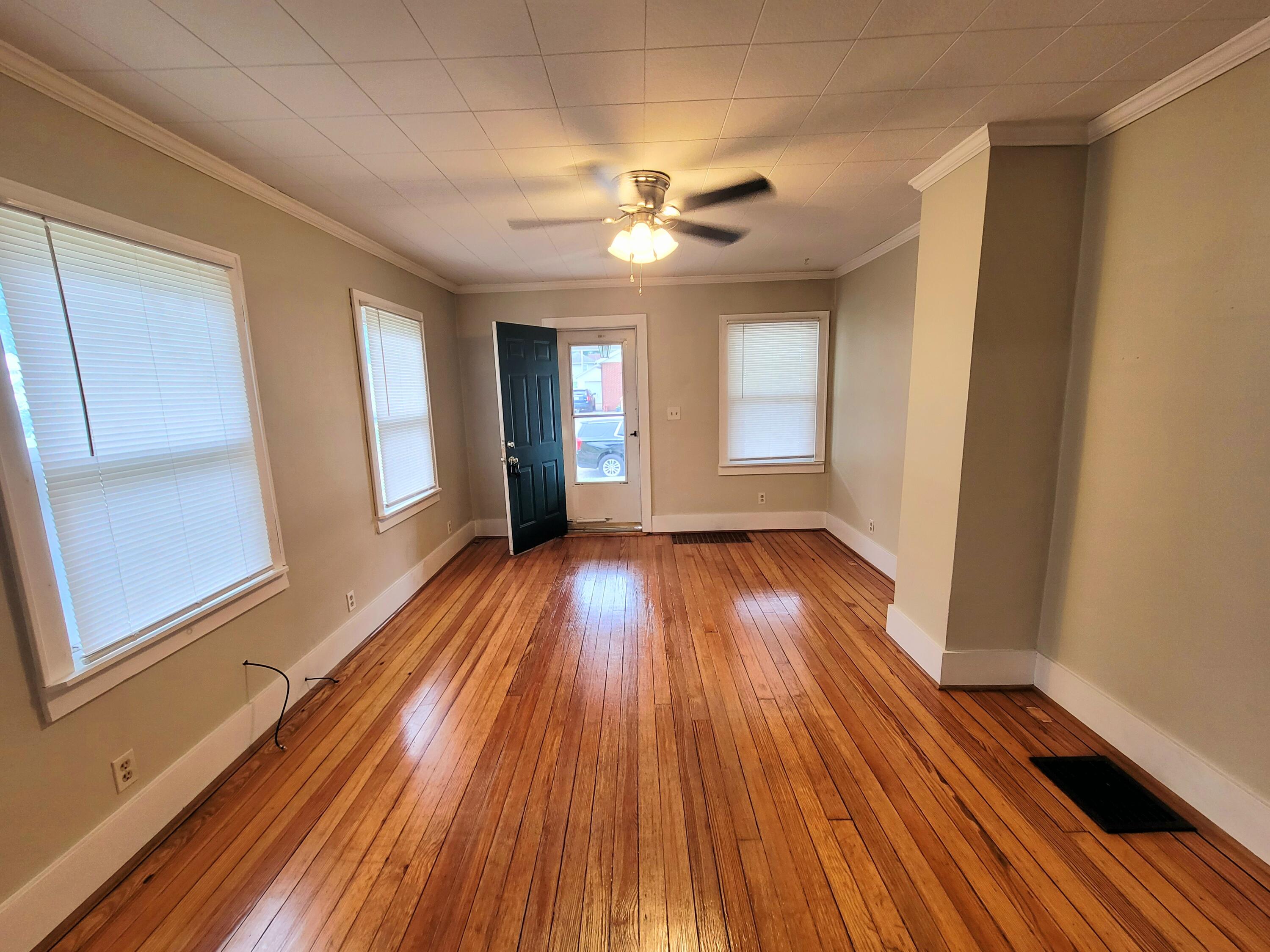 2106 Beatrice Street Springfield, OH 45503 - Photo 4 of 30 Gallery Image 4