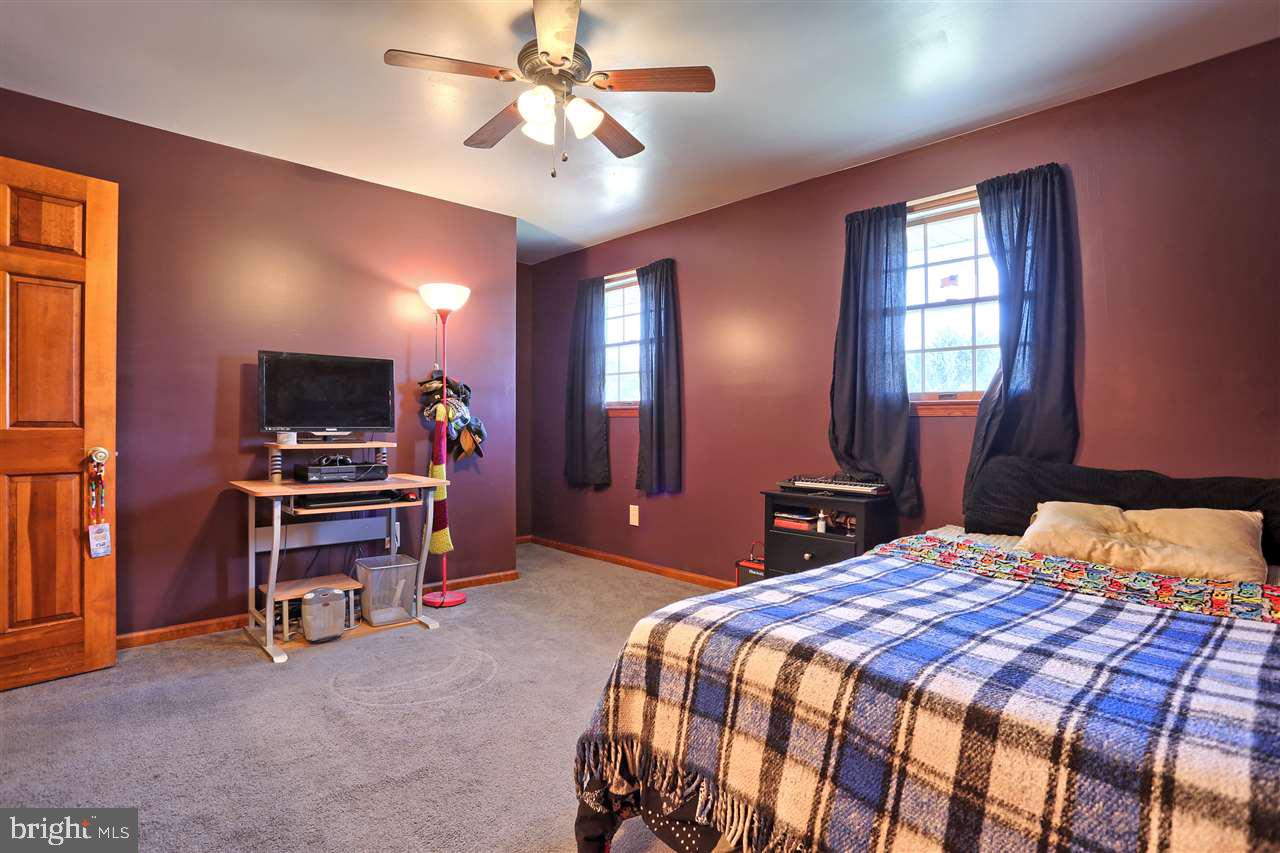 102 Royal Road Palmyra, PA 17078 - Photo 18 of 25 Gallery Image 18