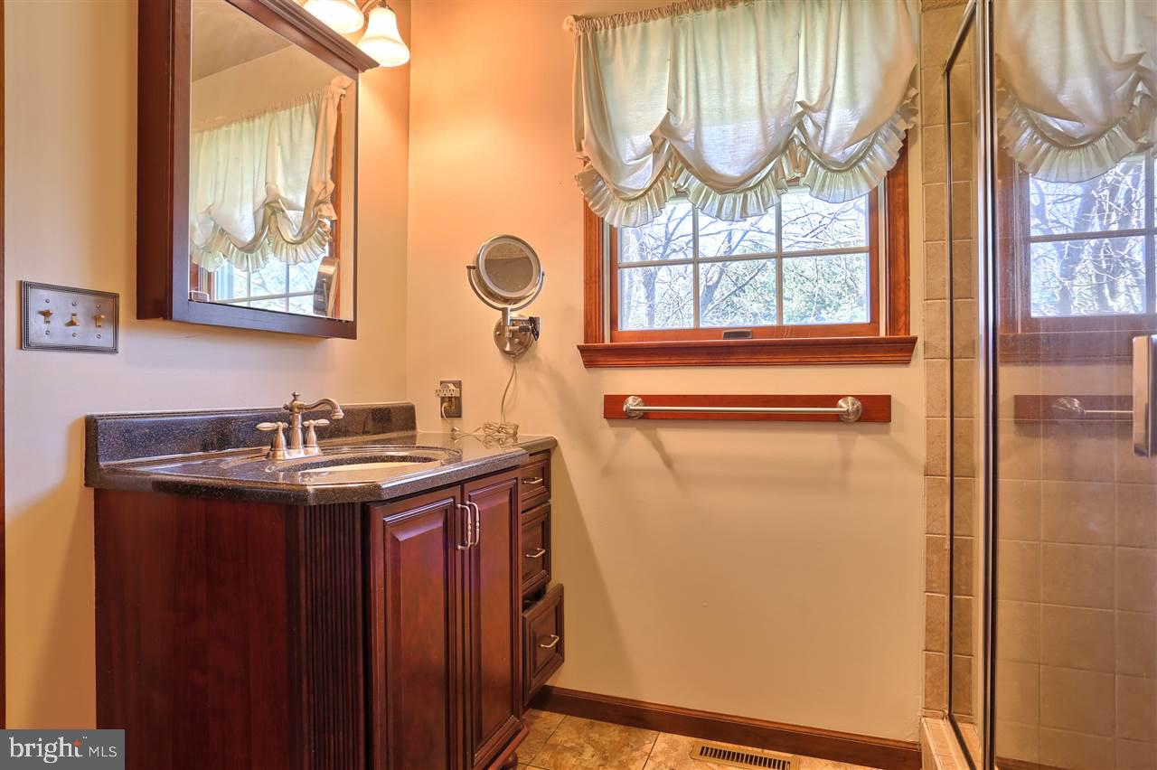 102 Royal Road Palmyra, PA 17078 - Photo 22 of 25 Gallery Image 22