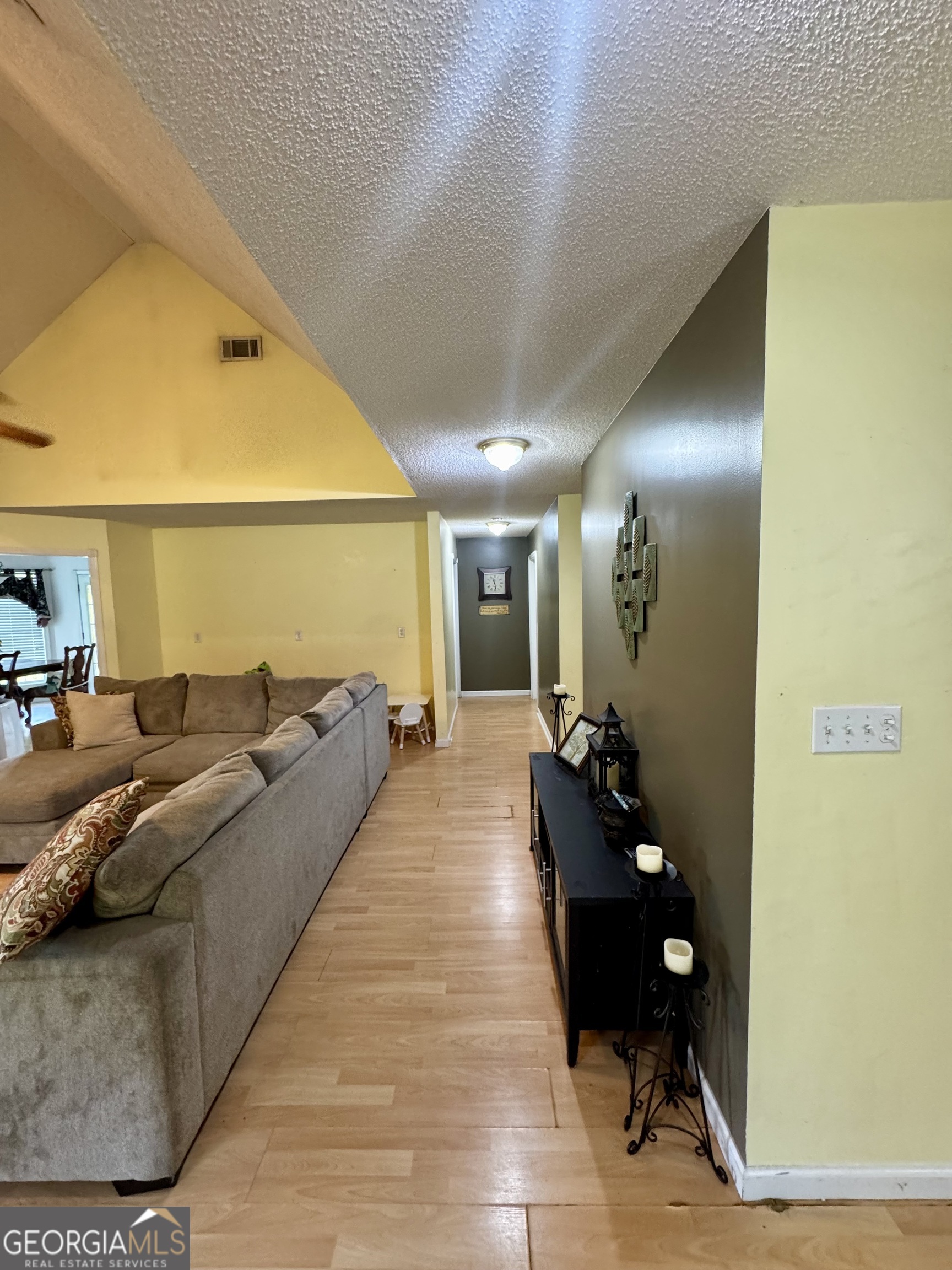 325 Overland Way Gray, GA 31032 - Photo 8 of 32