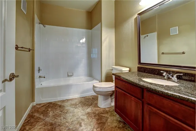 $1,695 | 10225 King Henry Avenue, Unit 104, Las Vegas, NV 89144