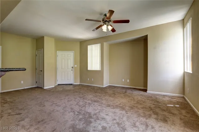 $1,695 | 10225 King Henry Avenue, Unit 104, Las Vegas, NV 89144