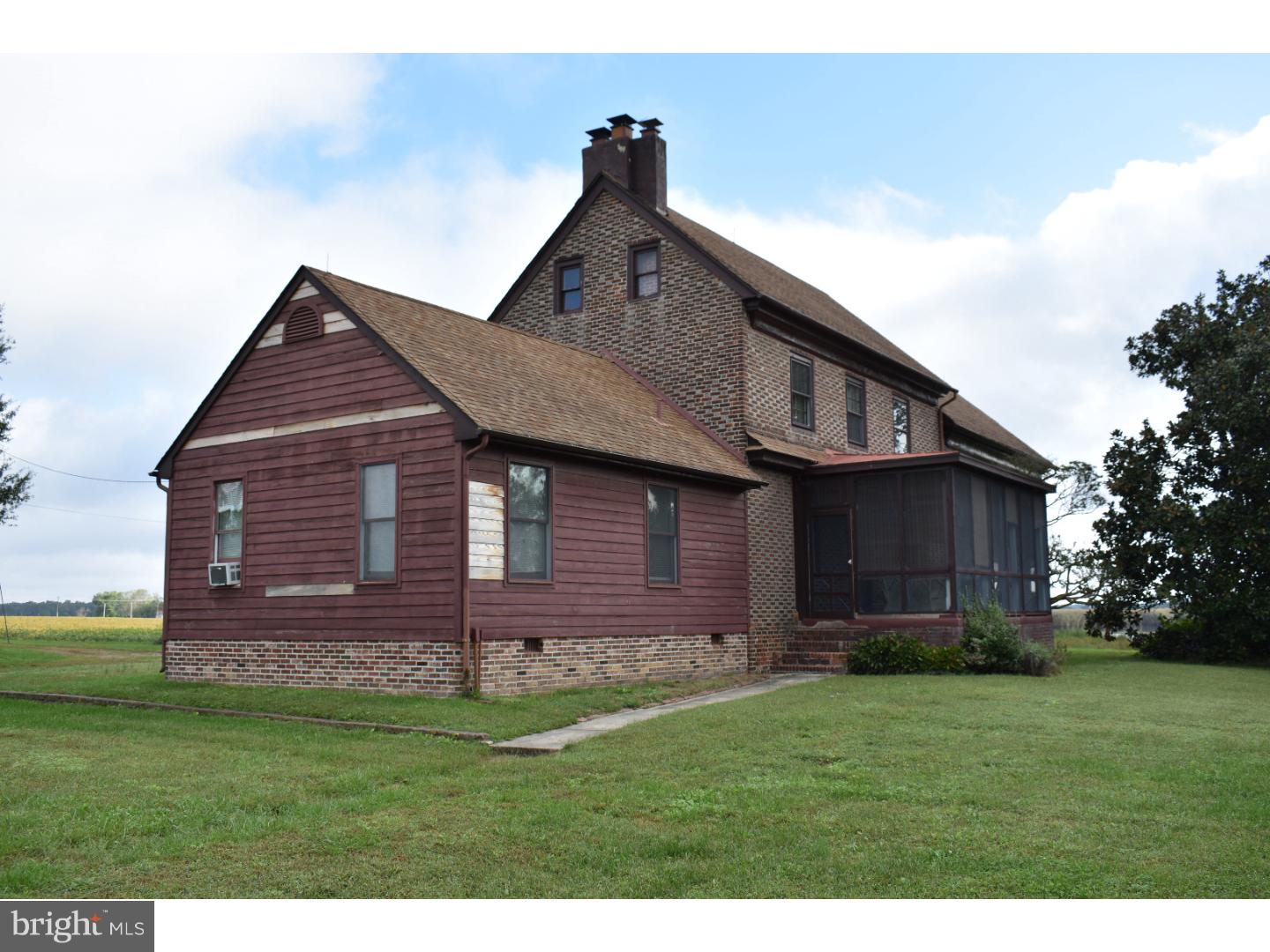 154 Quinton Hancocks Bridge Road Salem, NJ 08079 - Photo 4 of 24 Gallery Image 4