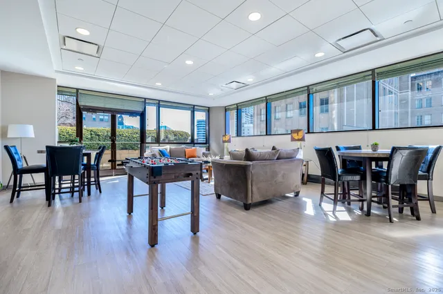 $319,900 | 127 Greyrock Place, Unit 607, Stamford, CT 06901