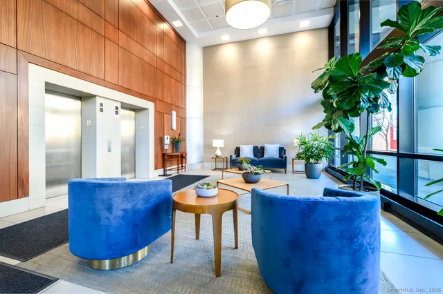 $319,900 | 127 Greyrock Place, Unit 607, Stamford, CT 06901