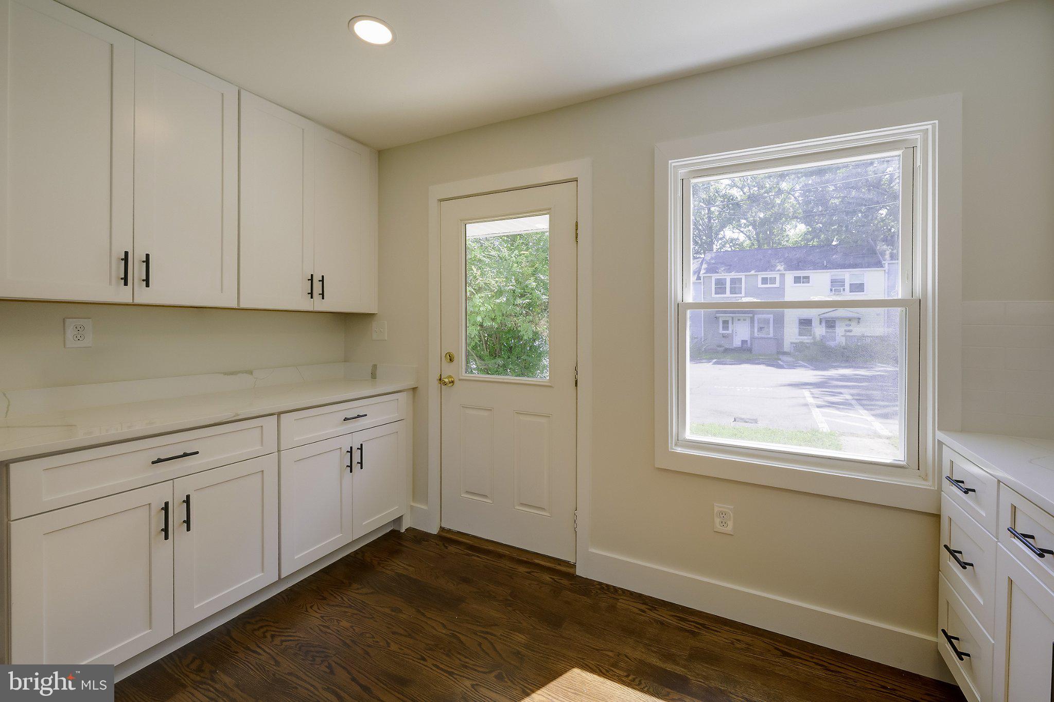 53 P Ridge Road Greenbelt, MD 20770 - Photo 5 of 36 Gallery Image 5