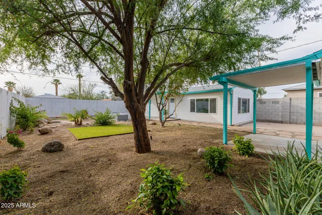 $525,000 | 1305 East Granada Road, Phoenix, AZ 85006