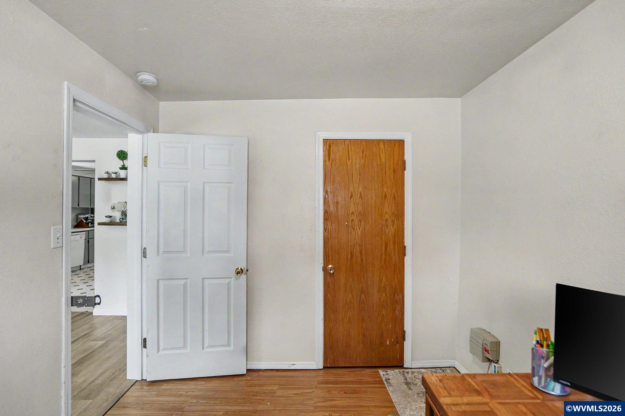 240 Thorpe Street Independence, OR 97351 - Photo 12 of 31