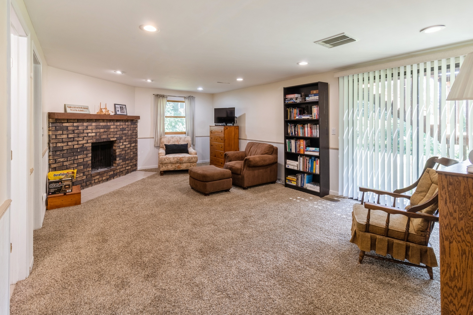 295 South Walnut Street South Elgin, IL 60177 - Photo 15 of 34