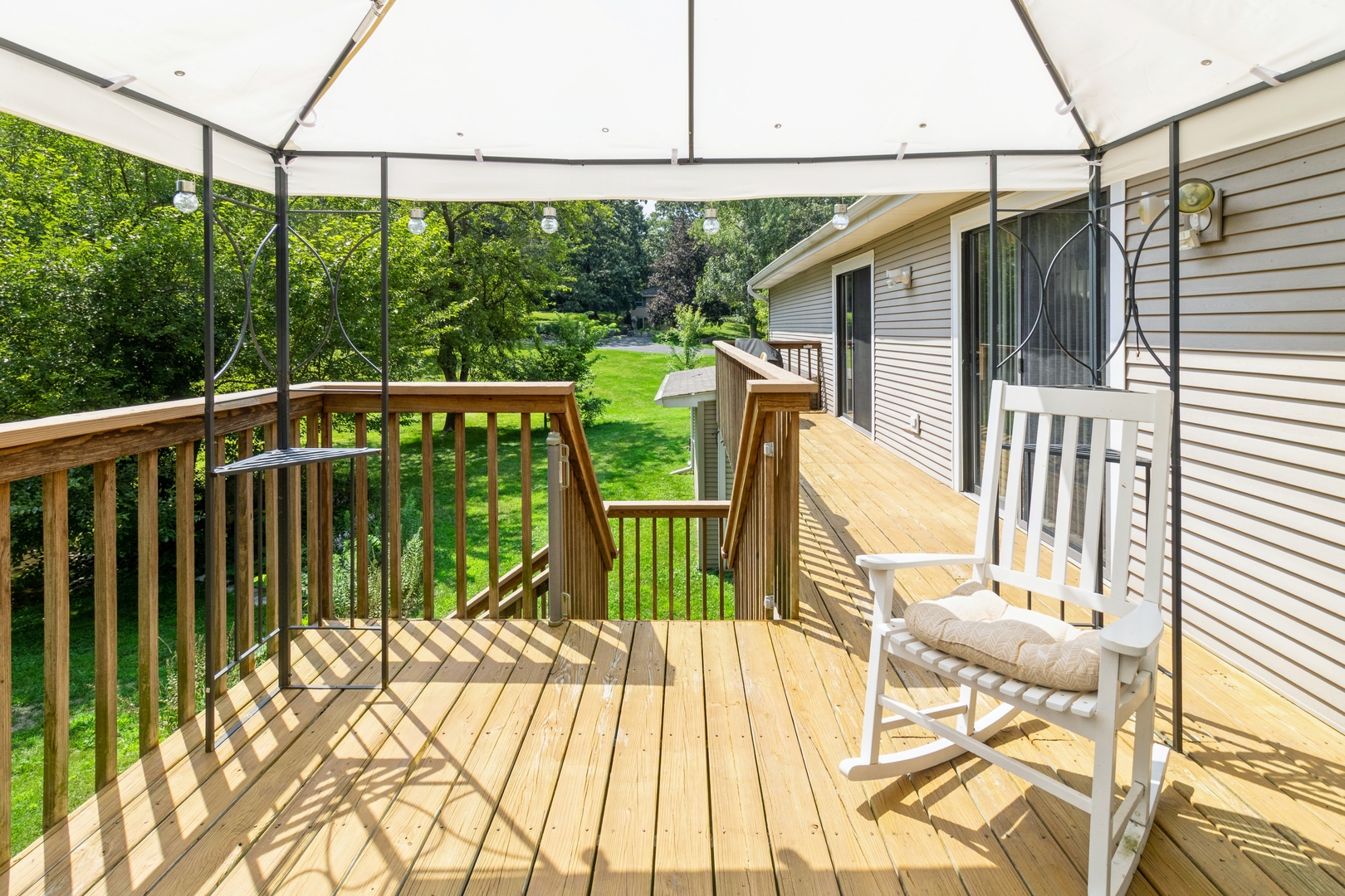 295 South Walnut Street South Elgin, IL 60177 - Photo 26 of 34