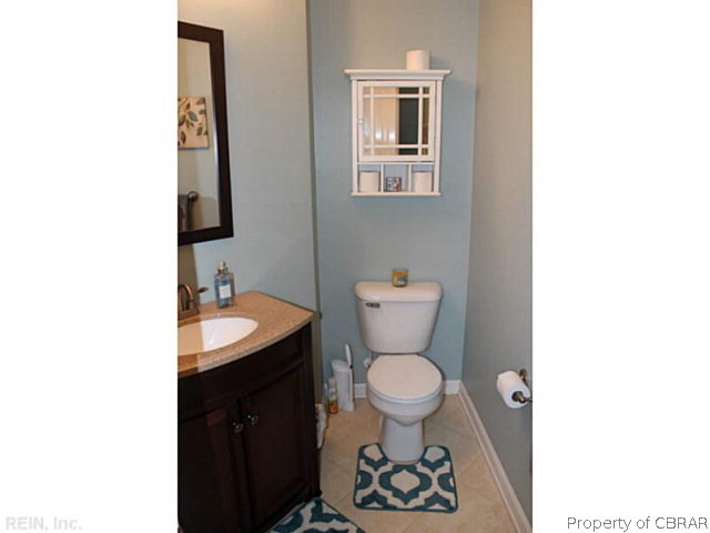 8210 Ruddock Place Hayes, VA 23072 - Photo 3 of 27