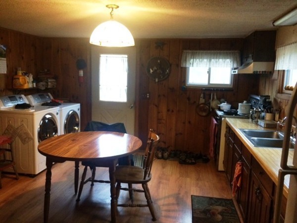 31 Brooks Road Winchendon, MA 01475 - Photo 4 of 8 Gallery Image 4