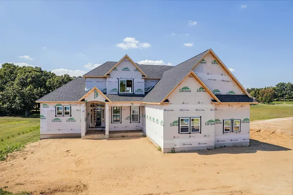 $451,700 | 4823 Thompson Heights Drive, Adrian, MI 49221