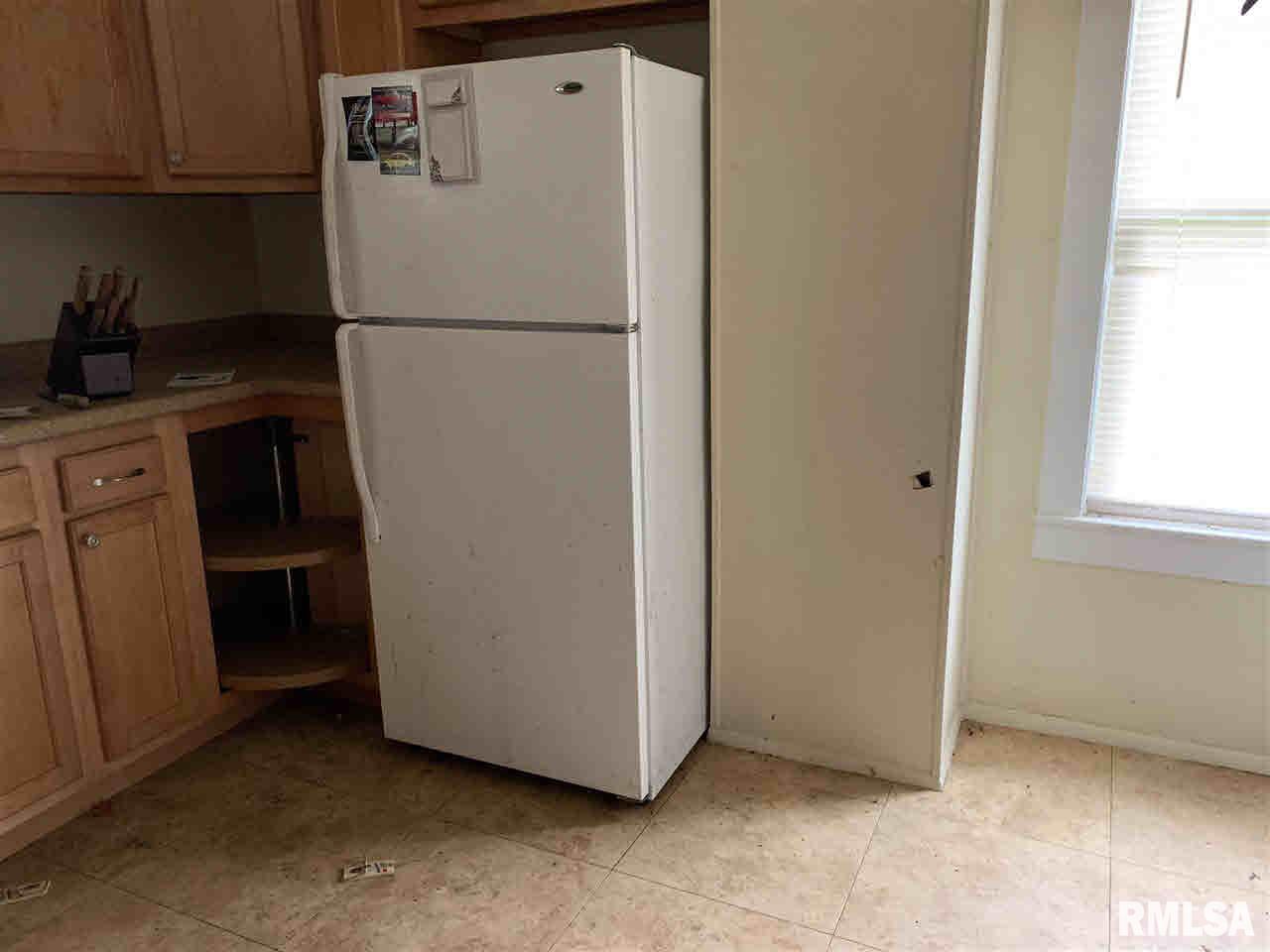 102 4th Street Andover, IL 61233 - Photo 3 of 6 Gallery Image 3