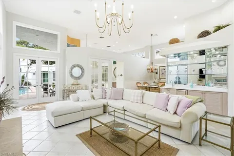 $2,750,000 | 7897 Cocobay Drive, Naples, FL 34108
