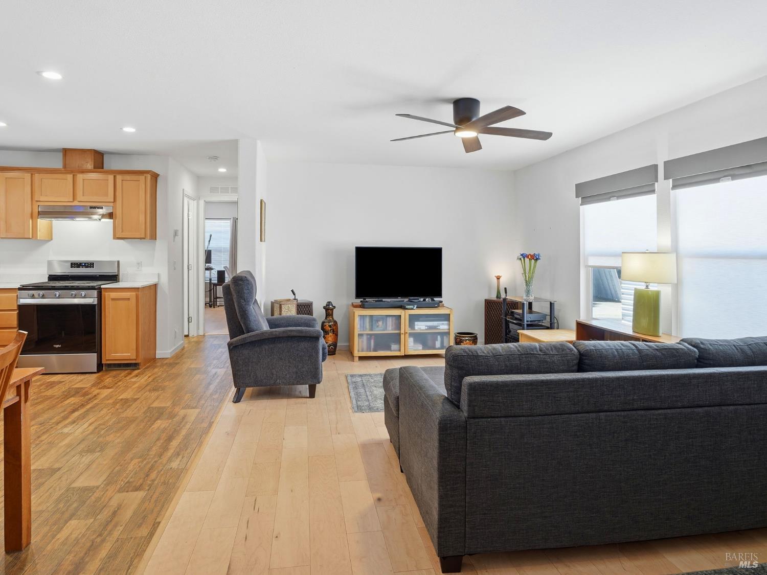 858 Mary Street Santa Rosa, CA 95403 - Photo 28 of 34