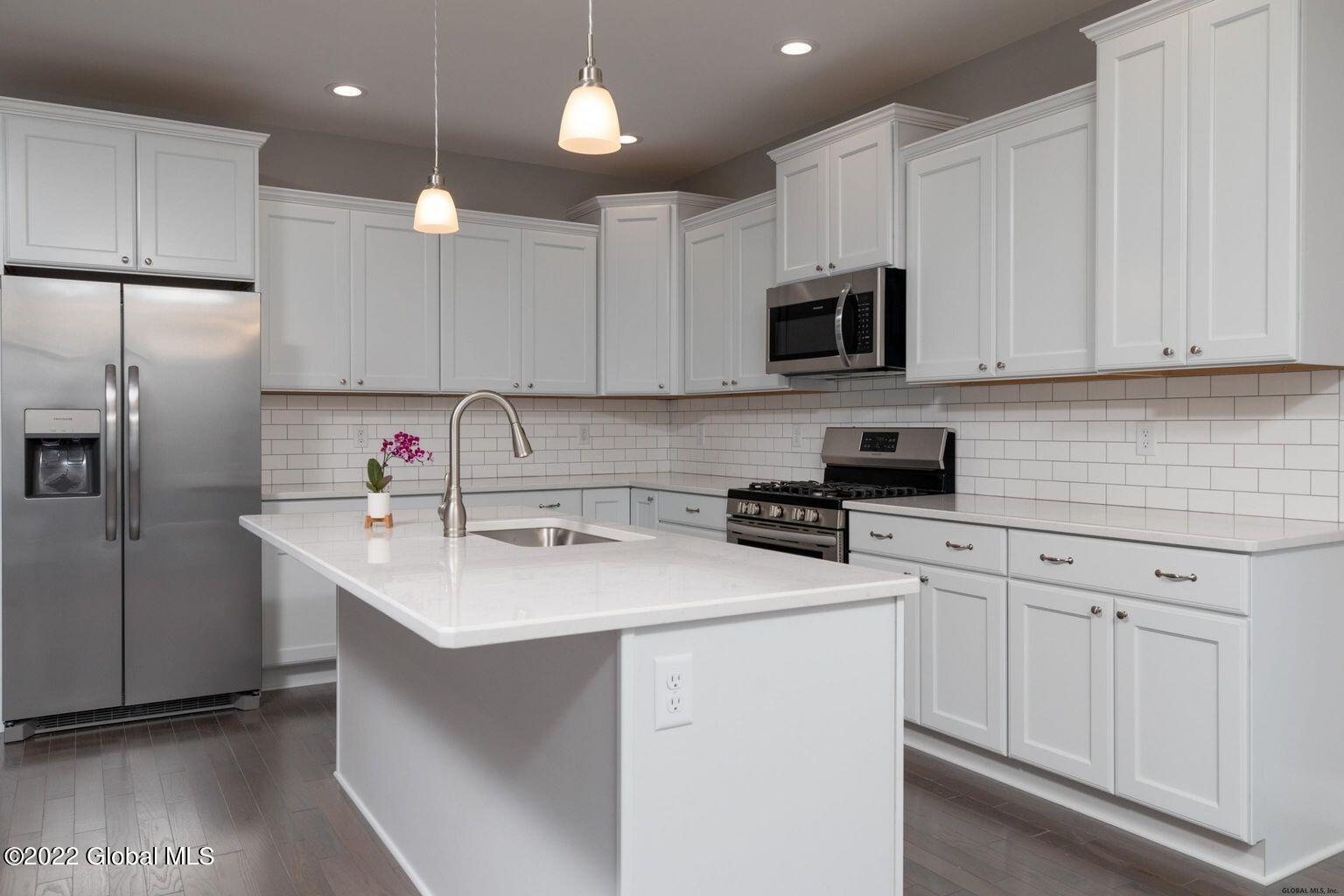 362 Ruggles Road Wilton, NY 12831 - Photo 8 of 17 20211118103603143508000000-o