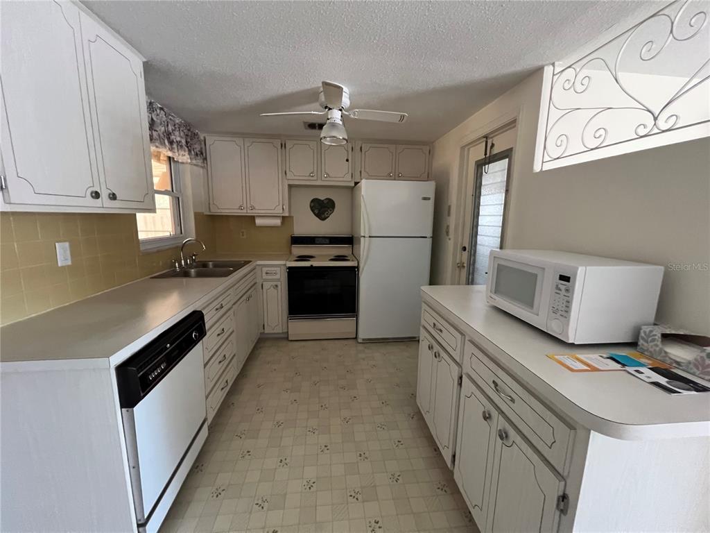 10502 Laburnum Drive Port Richey, FL 34668 - Photo 5 of 15