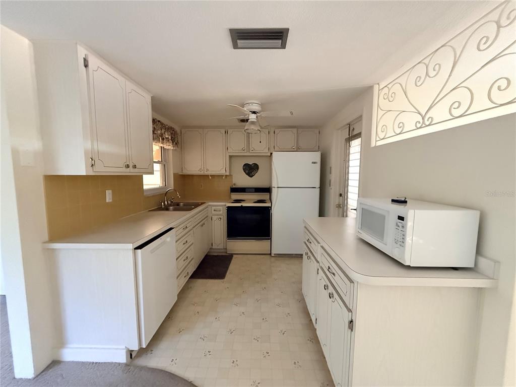 10502 Laburnum Drive Port Richey, FL 34668 - Photo 6 of 15