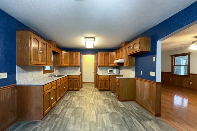 $650,000 | 6680 Walker Creek Road, Alexandria, TN 37012