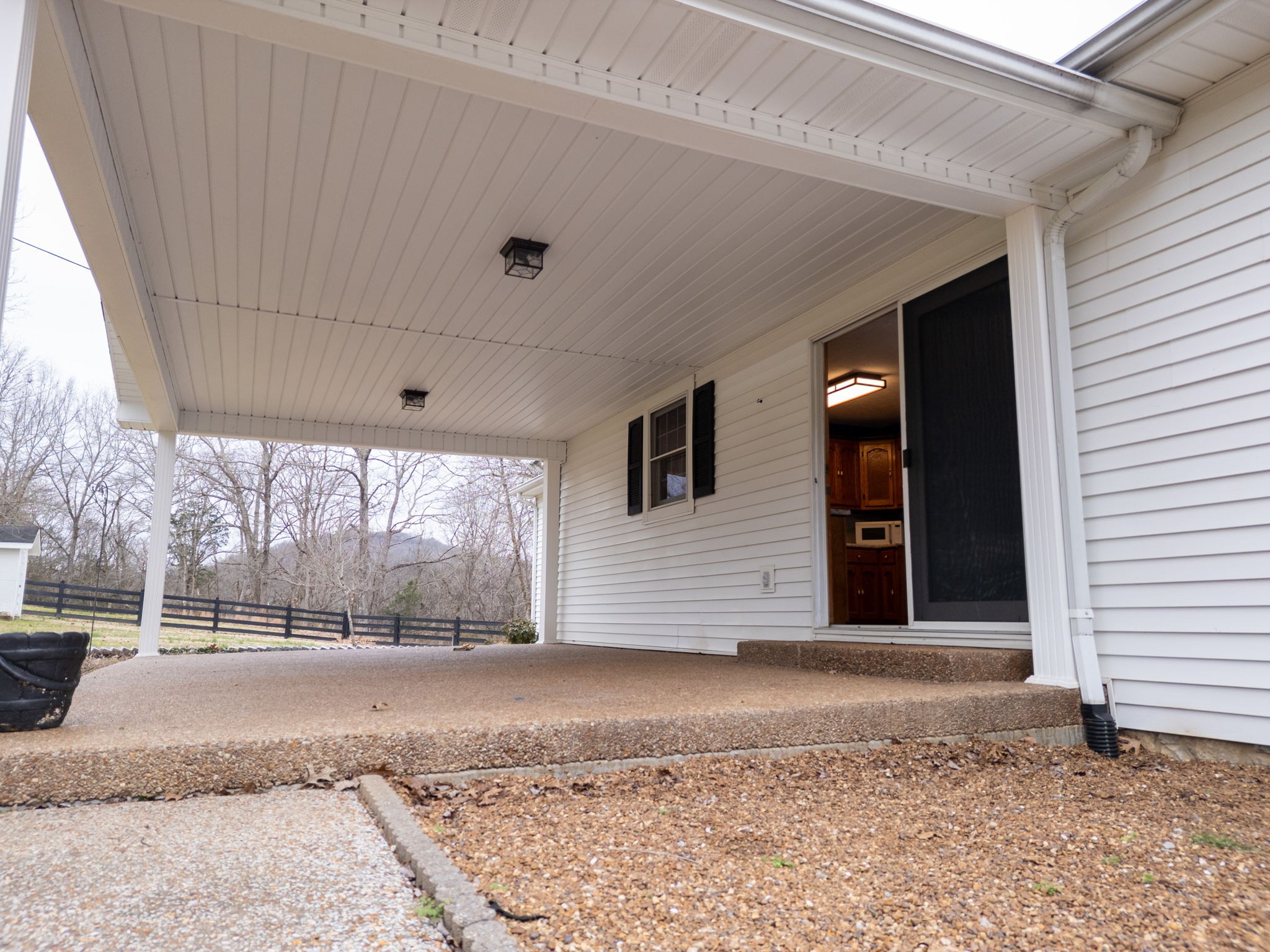 6680 Walker Creek Road Alexandria, TN 37012 - Photo 46 of 75 a view of a entrance gate of a house