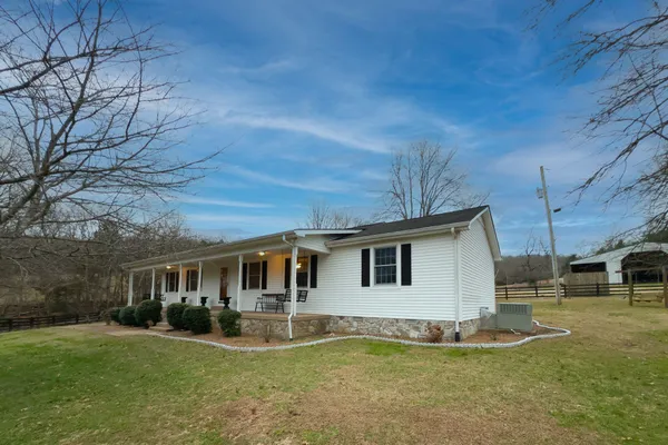 $639,900 | 6680 Walker Creek Road, Alexandria, TN 37012