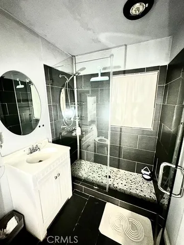 $569,000 | 807 East 106th Street, Los Angeles, CA 90002