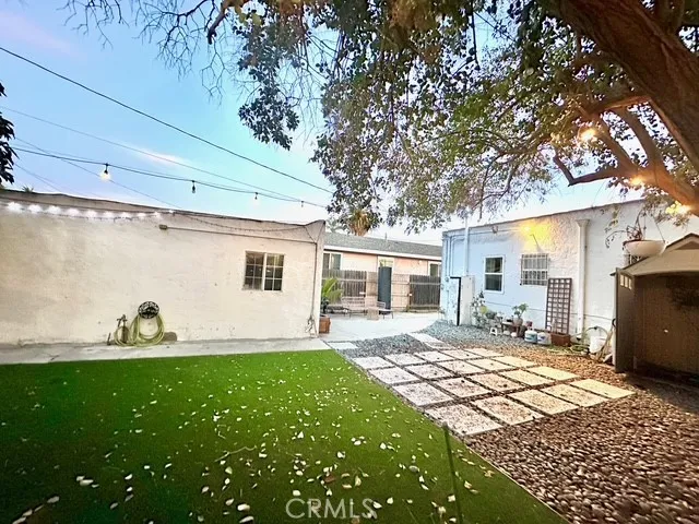 $569,000 | 807 East 106th Street, Los Angeles, CA 90002