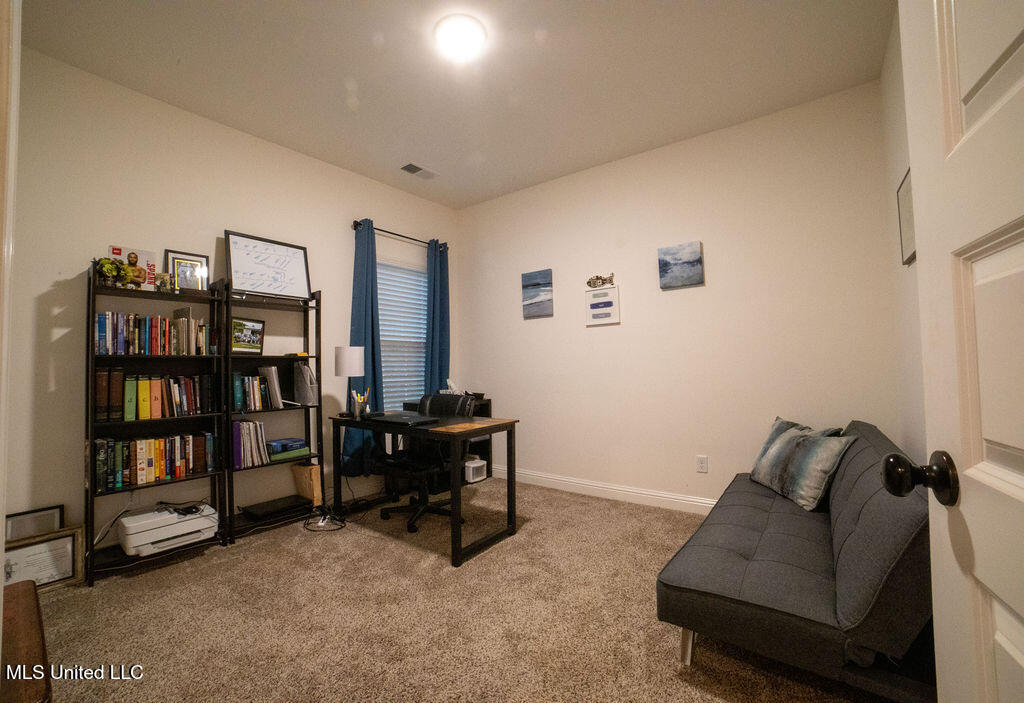 634 Beckett Cove Hernando, MS 38632 - Photo 12 of 20 Guest Bedroom 2