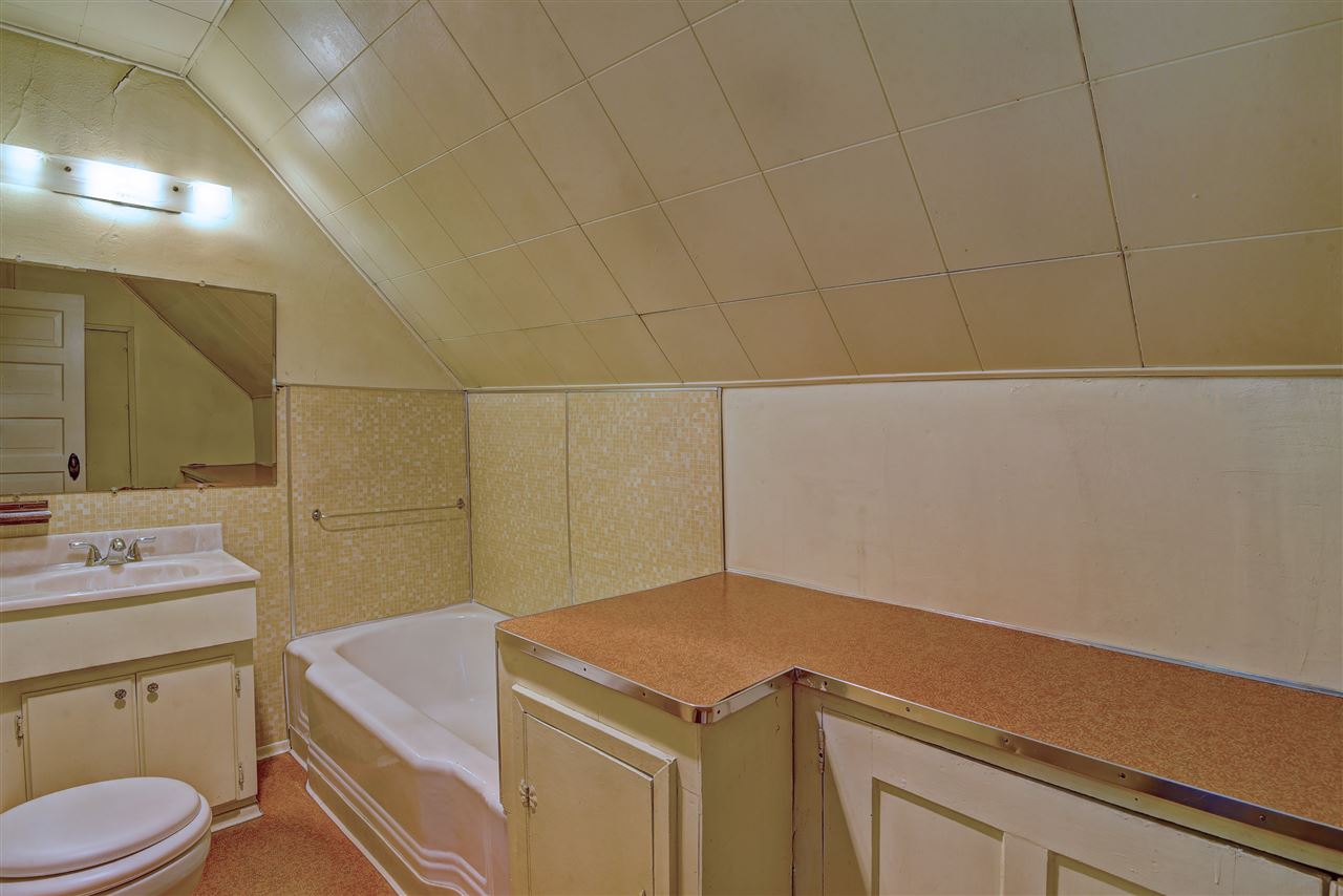 5520 West Thorpe Road Spokane, WA 99224 - Photo 16 of 20