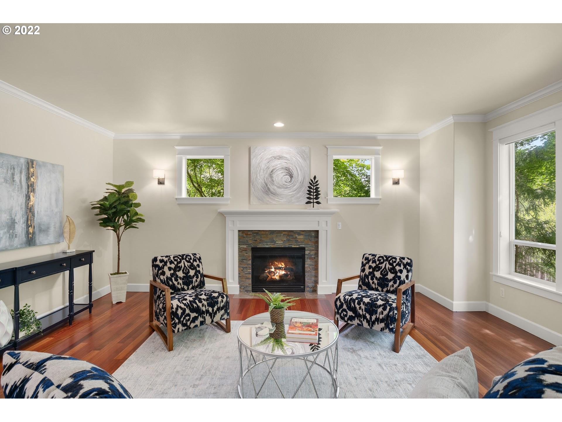 1610 Southwest Maplecrest Drive Portland, OR 97219 - Photo 6 of 32 Gallery Image 6