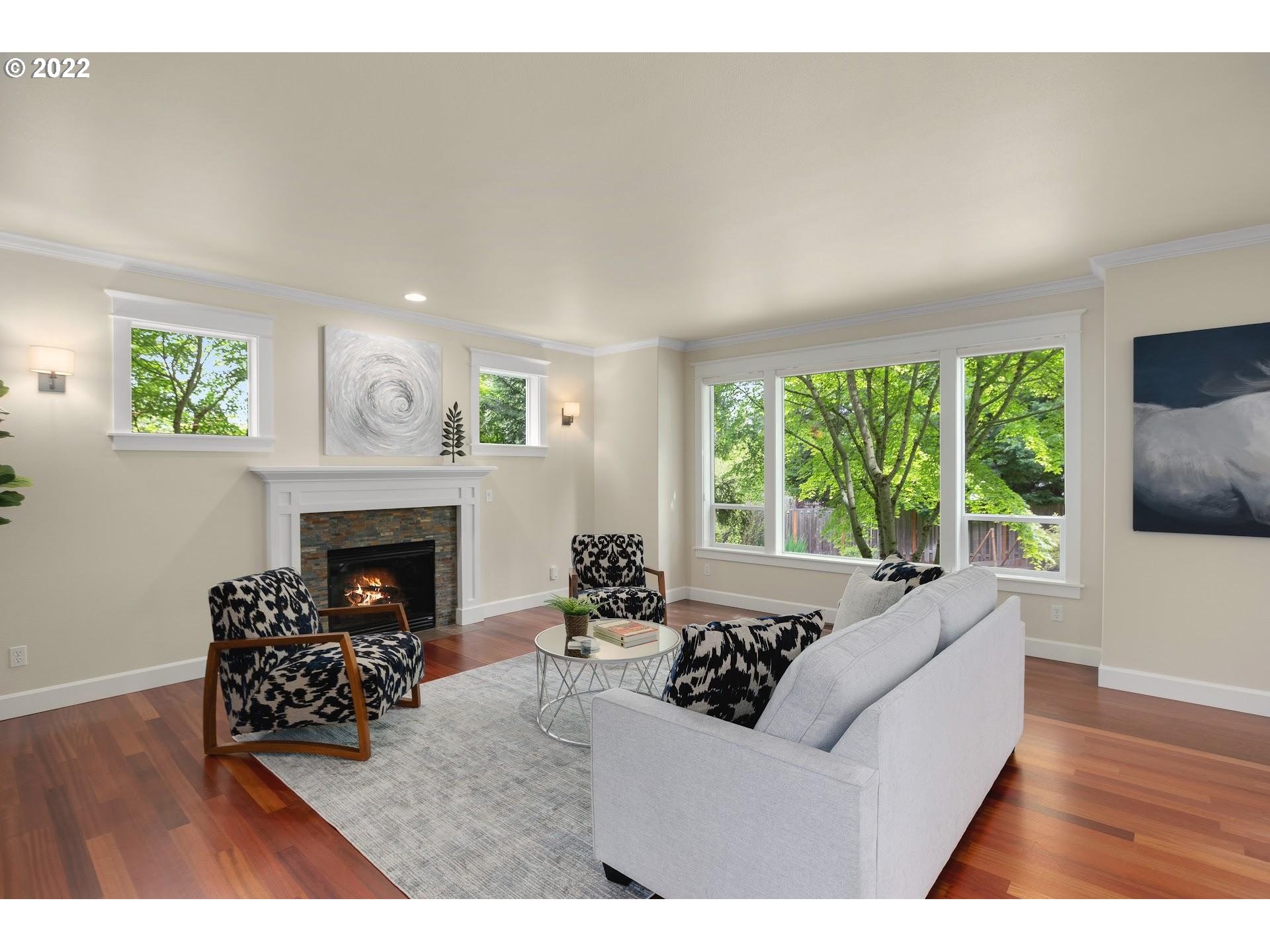 1610 Southwest Maplecrest Drive Portland, OR 97219 - Photo 7 of 32 Gallery Image 7