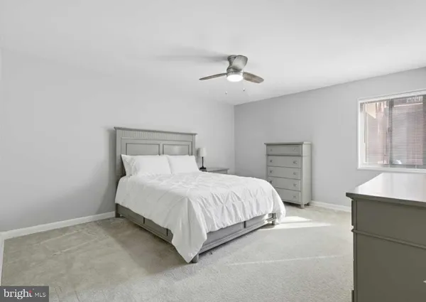 $179,900 | 7611 Maple Avenue, Unit 511, Takoma Park, MD 20912