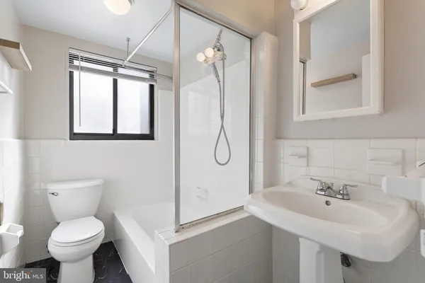 $179,900 | 7611 Maple Avenue, Unit 511, Takoma Park, MD 20912